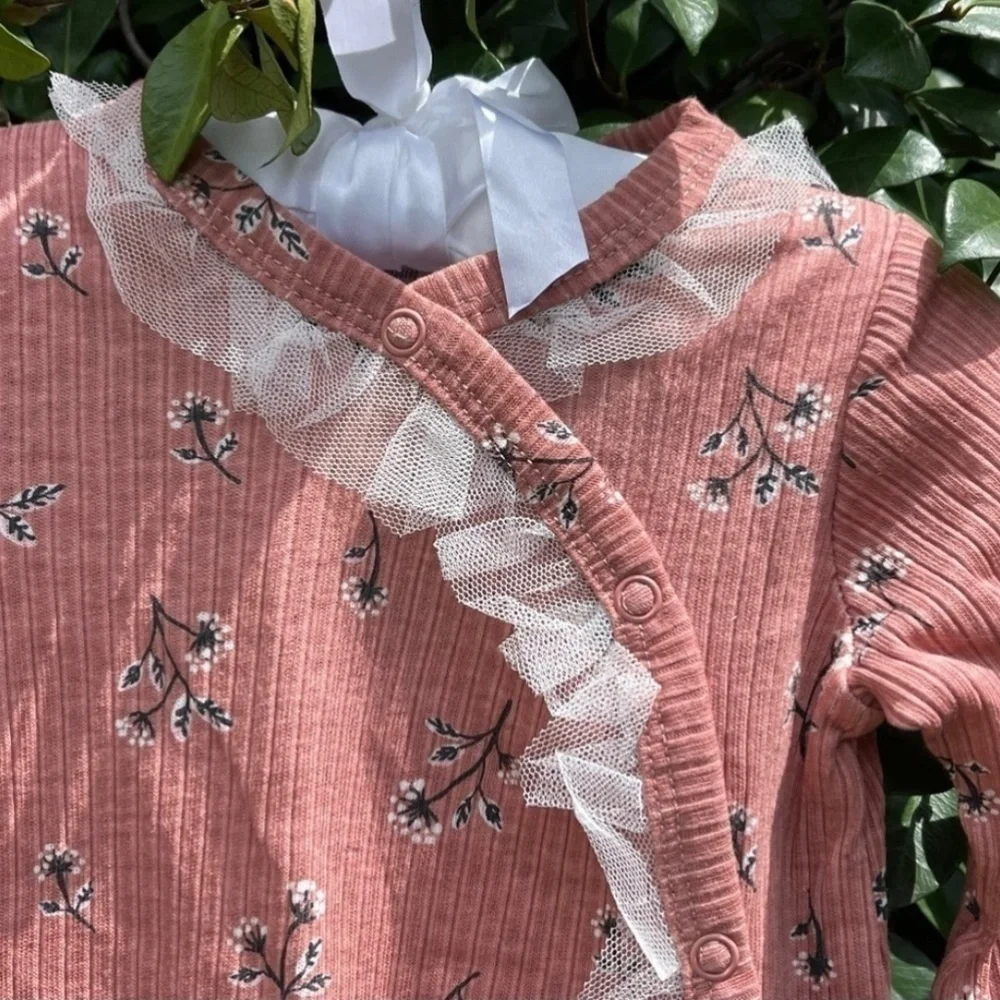 NWT NICOLE Miller Rose Tulle Detail Footie 2 Piece Set NB Girl